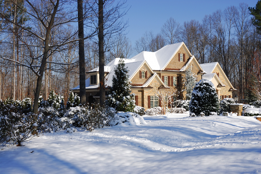 Winter,Home,,House,In,Woods,After,Snow,In,Sunny,Day Home Insurance New Hampshire